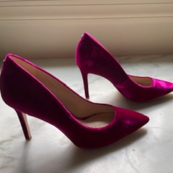 Sam Edelman Fuchsia Velvet Heels, Size 9.5 - Picture 2 of 4